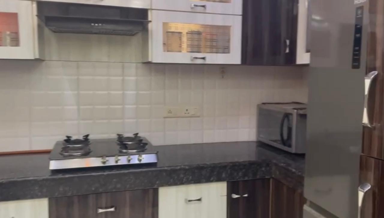 Wall Rock Aishwaryam : 3BHK Semi Furnished Flat For Sell in Sector 16C, Noida Extension