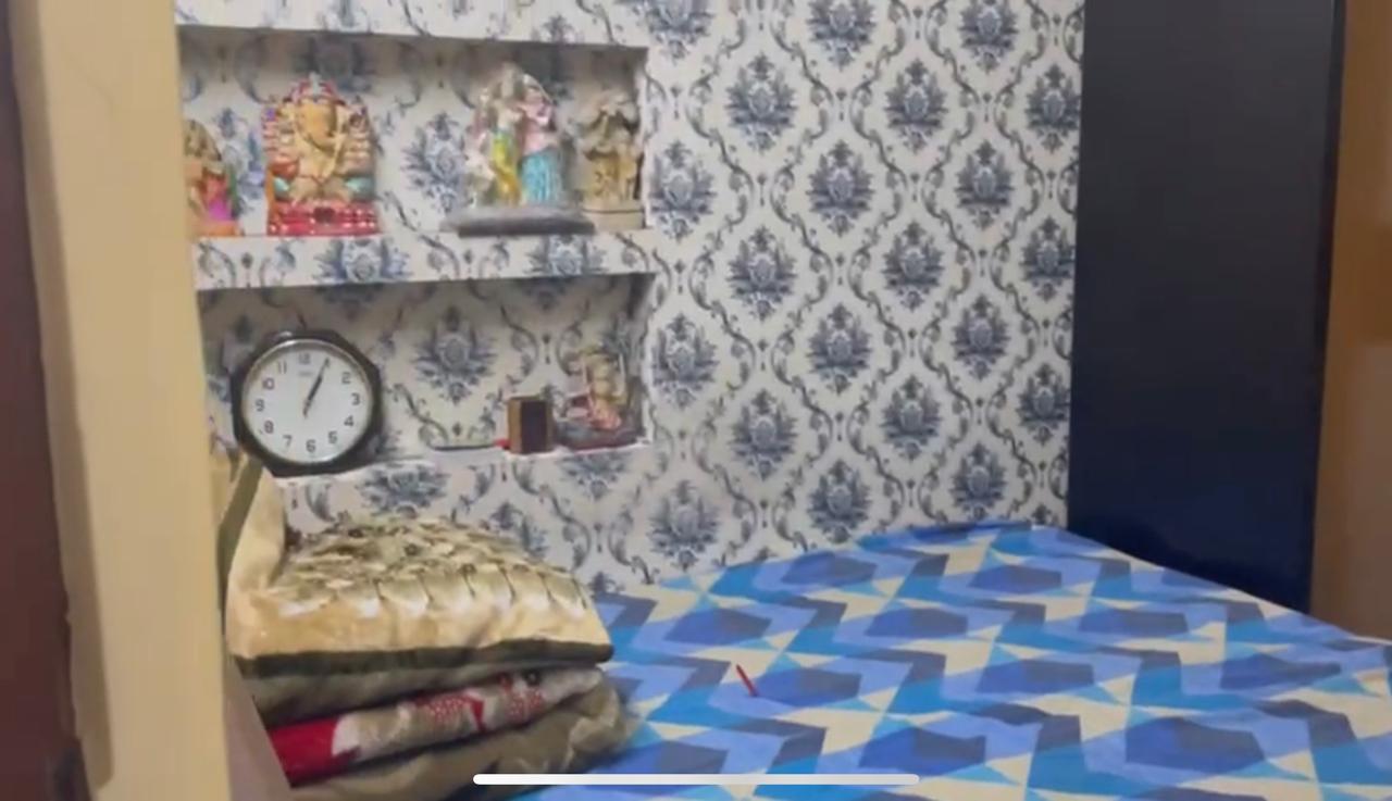 Wall Rock Aishwaryam : 3BHK Semi Furnished Flat For Sell in Sector 16C, Noida Extension