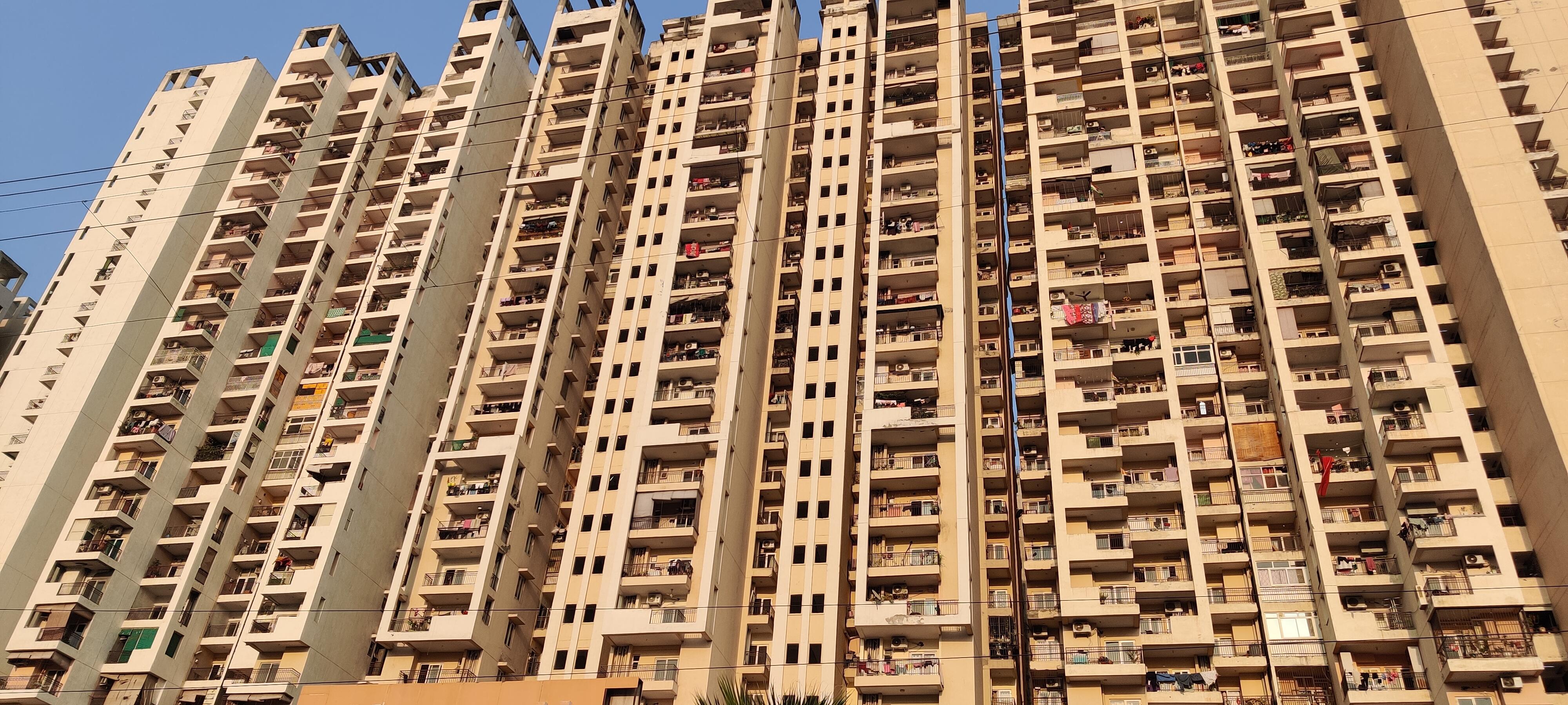 Ajnara Le Garden, Sector 16B, Noida Extension Society Image 1 