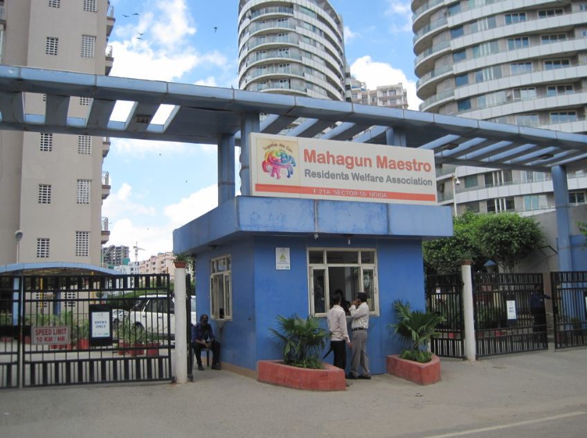 Mahagun Maestro, Sector 50, Noida Society Image 1 