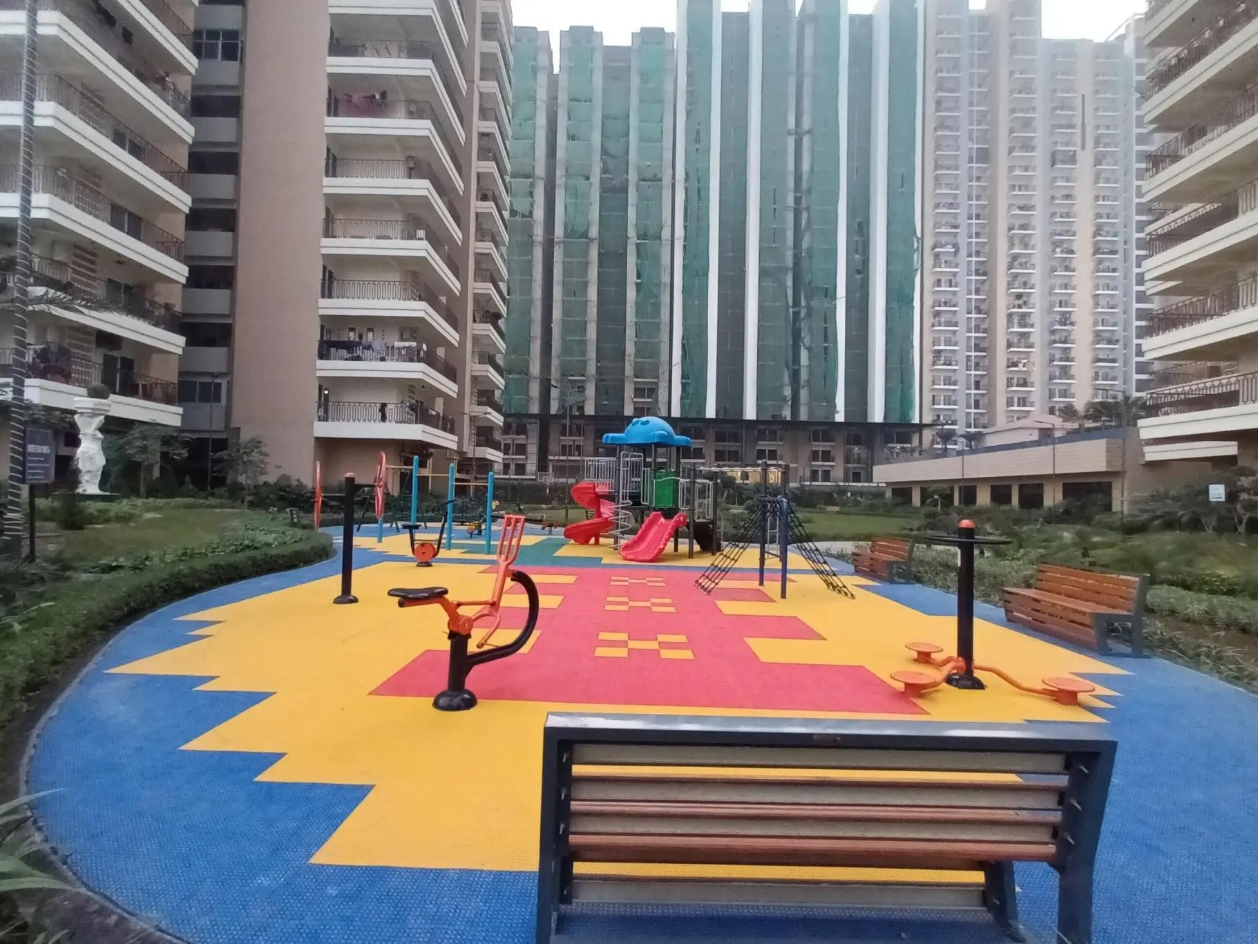 SKA Divya Towers, Sector 16, Noida Extension Society Image 3