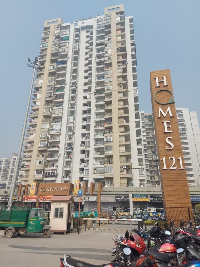 Homes 121, Sector 121, Noida Society Image 1 