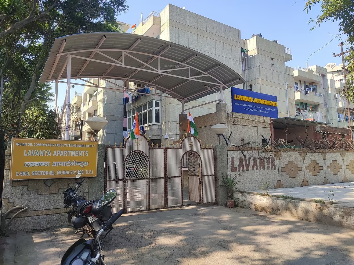 Lavanya Apartment, Sector 62, Noida Society Image 1 