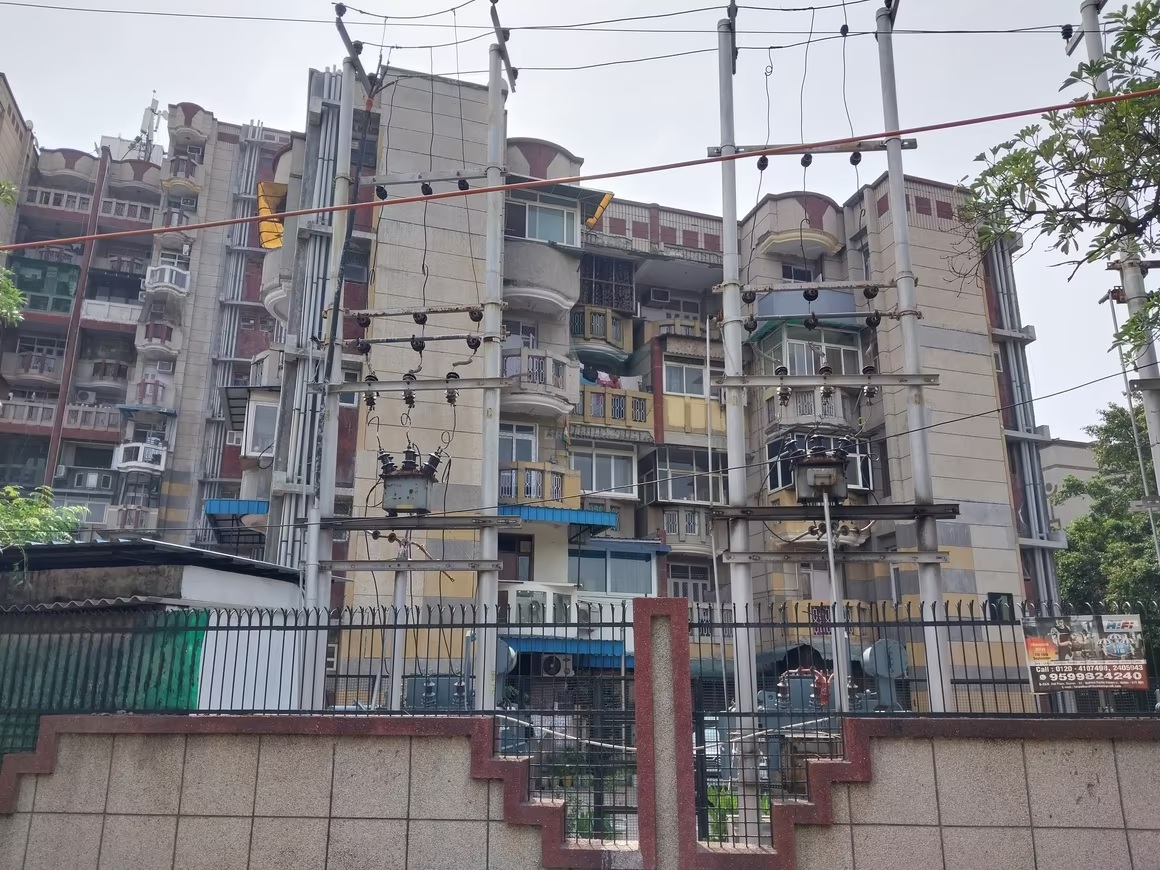 Varun Apartments, Sector 62, Noida Society Image 1 