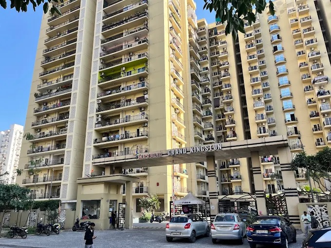 Maxblis Grand Kingston, Sector 75, Noida Society Image 1 