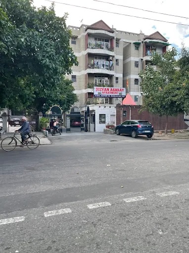 CGHS Jeevan Ashray, Sector 62, Noida Society Image 2