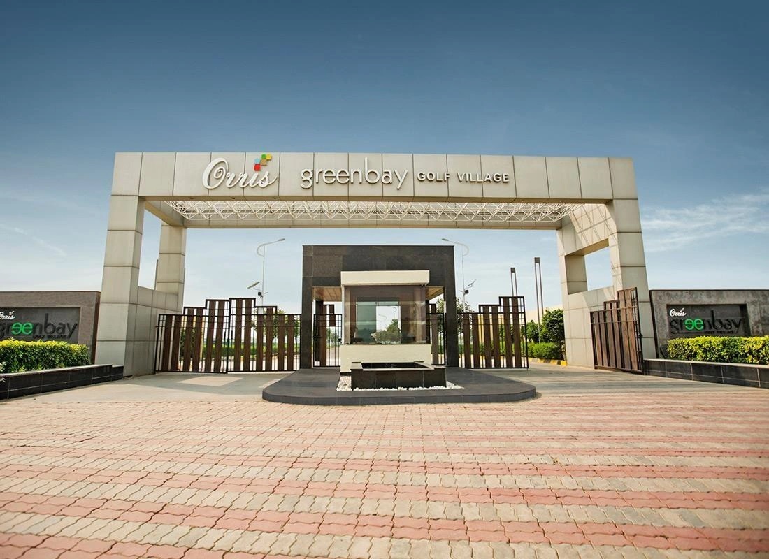 Greenbay Golf Village, Sector 22D, Yamuna Expressway Society Image 1 