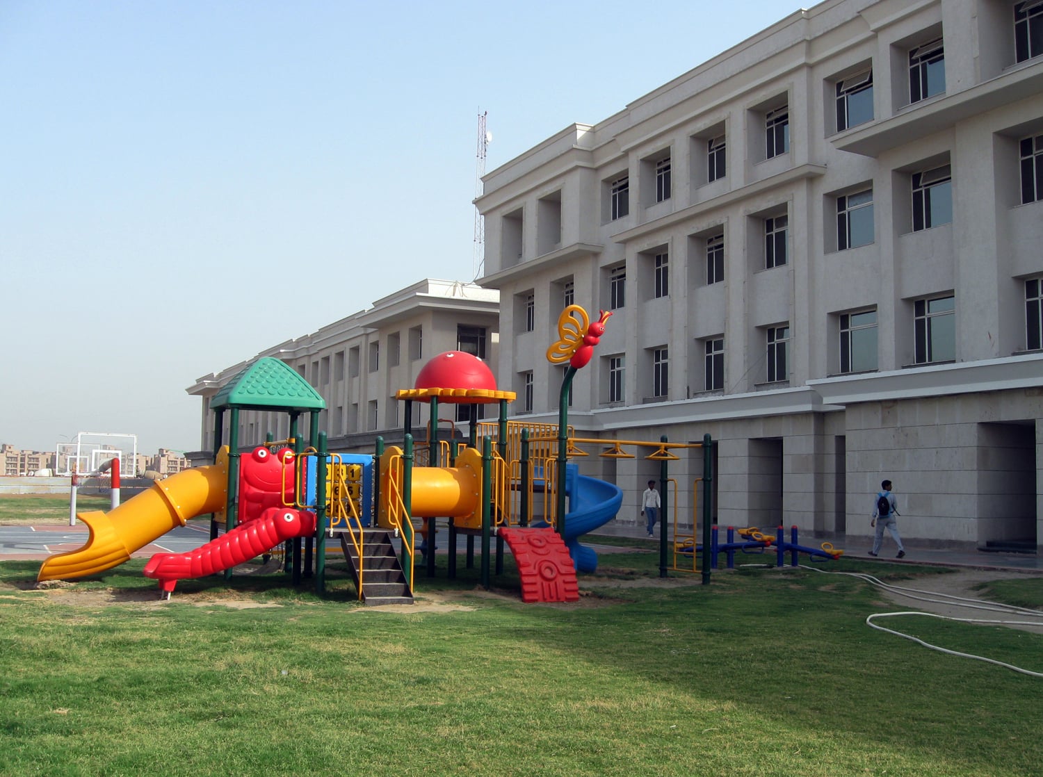 Chipyana Khurd Urf Tigri, Noida Extension Society Image 1 