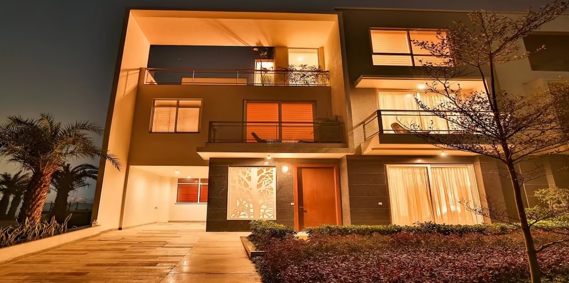 Godrej Golf Links Exquisite Villas, Sector 27, Yamuna Expressway Society Image 2