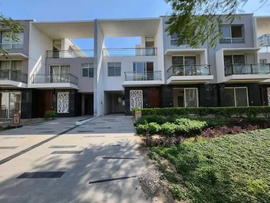 Royalgolf Migsun Jorbagh, Sector 27, Yamuna Expressway Society Image 2