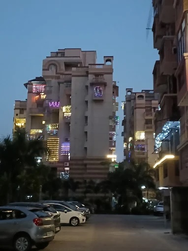 Shakti Kunj Apartment, Sector 62, Noida Society Image 4