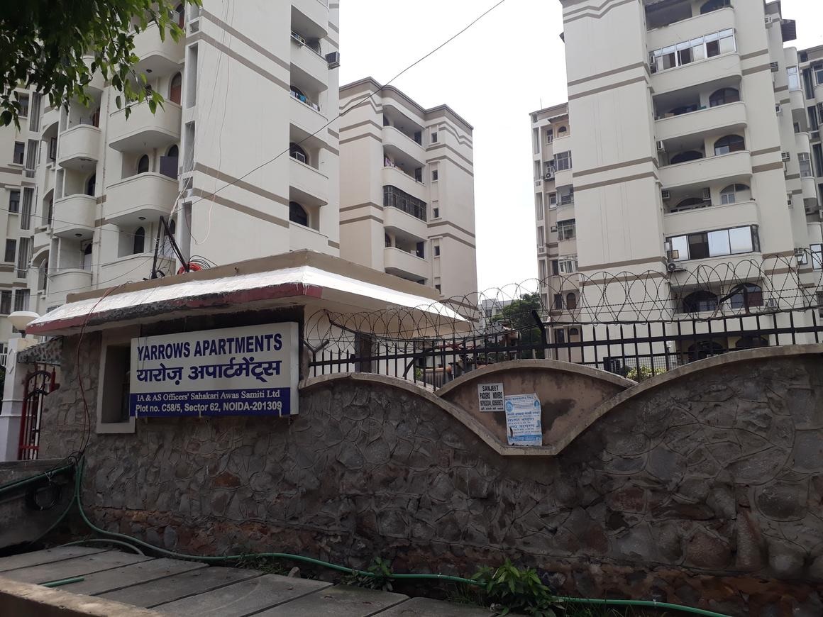 Assotech Yarrows Apartments, Sector 62, Noida Society Image 2