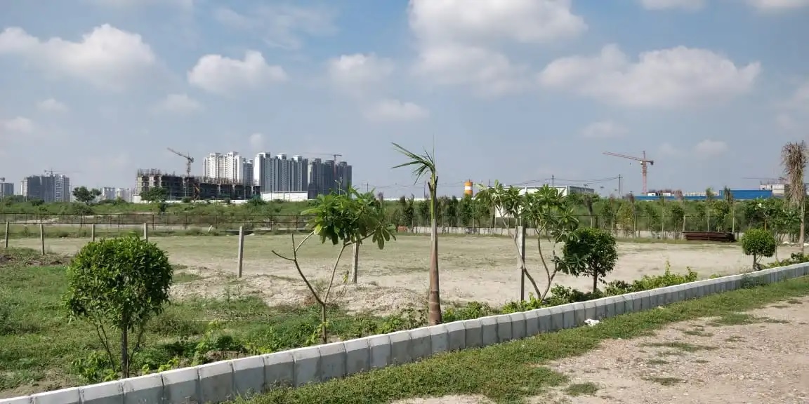 Sawera Country Farms, Sector 150, Noida Society Image 2