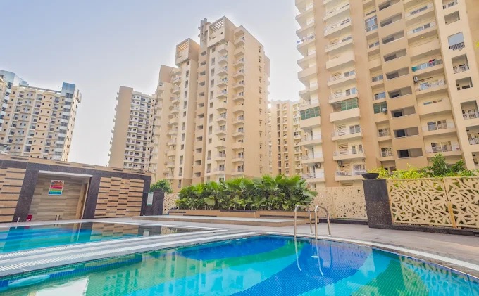 Ajnara Daffodil, Sector 137, Noida Society Image 2