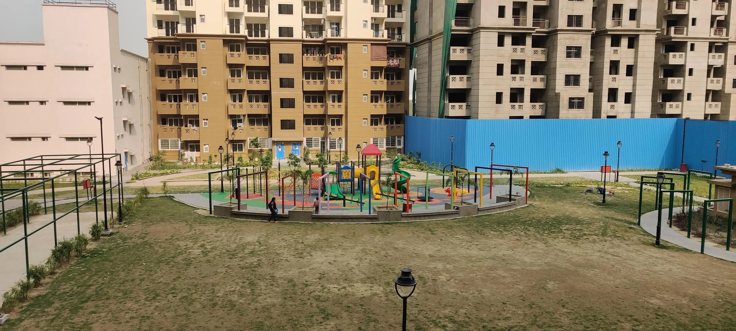 Eros Sampoornam 3, Sector 2, Noida Extension Society Image 4