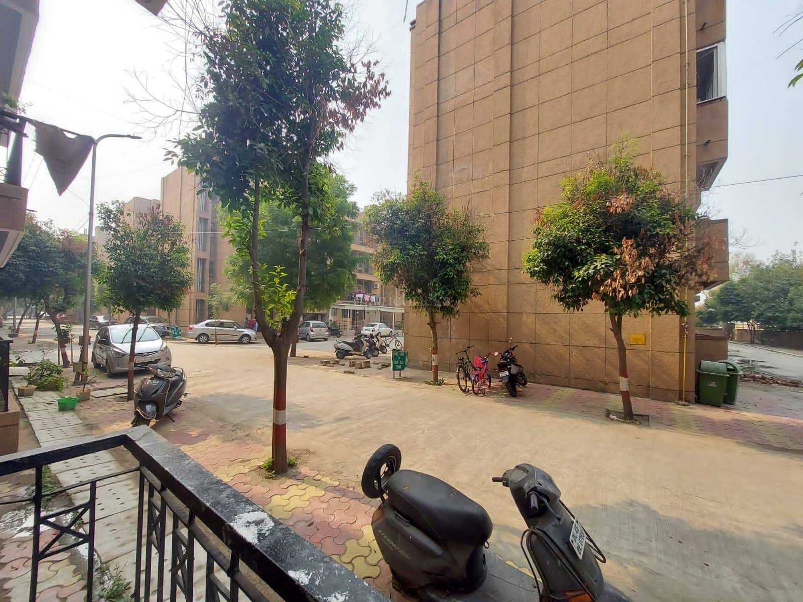 Green View Apartment, Sector 99, Noida Society Image 3