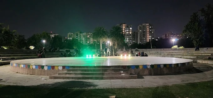 Shubhkamna Appartment, Sector 50, Noida Society Image 3