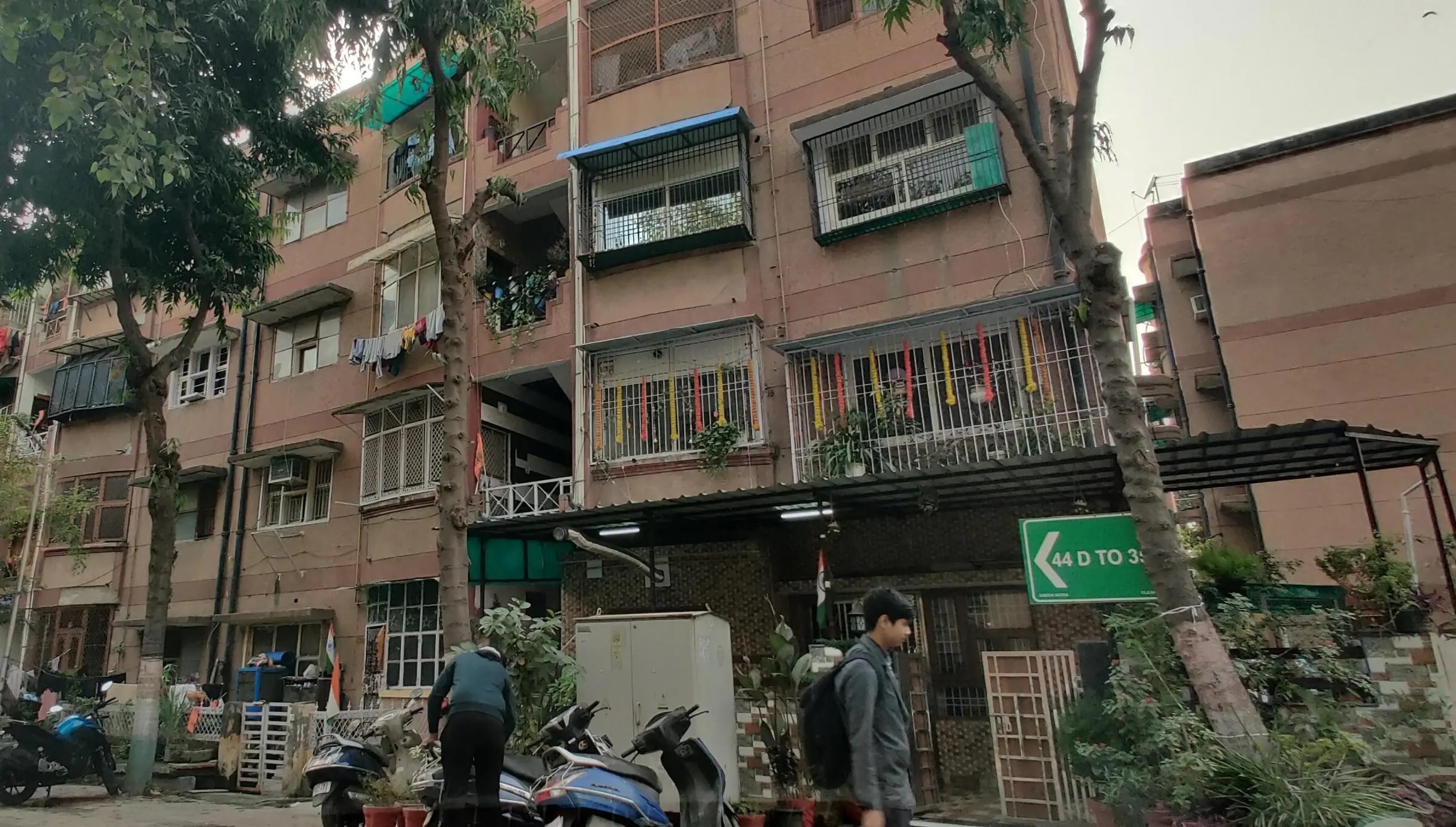 Rajat Vihar, Sector 62, Noida Society Image 4