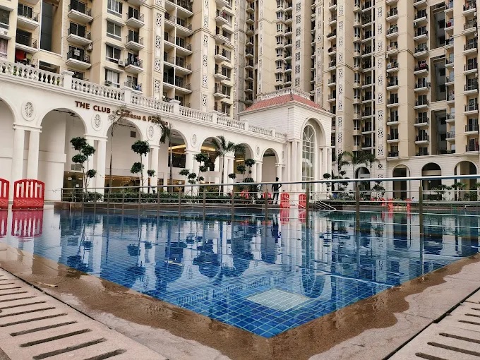 Prateek Grand City, Siddharth Vihar, Ghaziabad Society Image 3