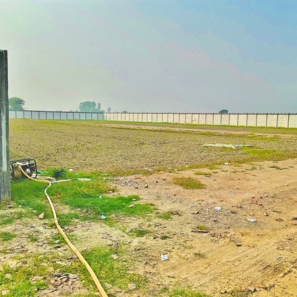 Kashi Dham, Yamuna Expressway Society Image 4