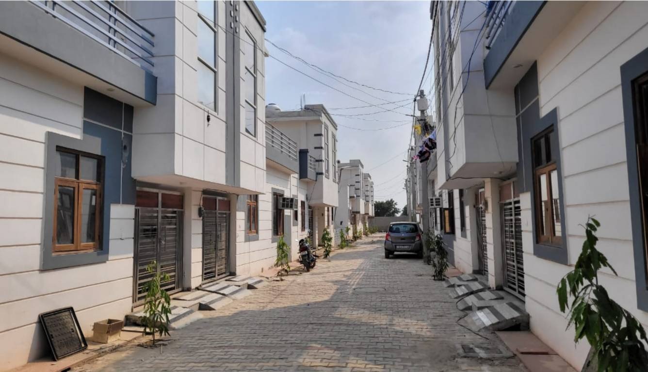 Sunrise Villa, Crossings Republic Society Image 6