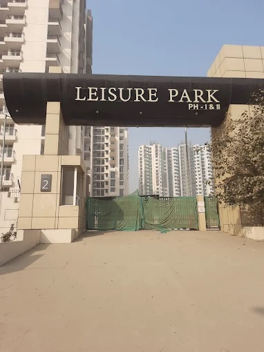 Amrapali Leisure Park, TechZone 4, Noida Extension Society Image 5