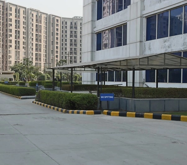 Logix Technova, Sector 132, Noida Society Image 6