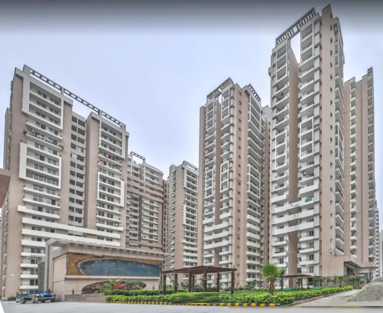 Wall Rock Aishwaryam, Sector 16C, Noida Extension Society Image 5