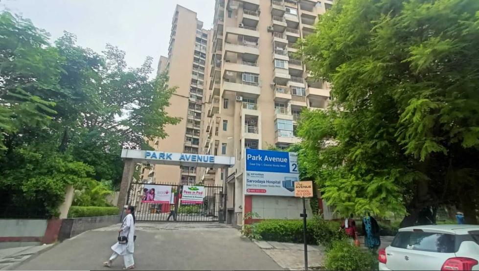 AIG Park Avenue, Gaur City  1, Noida Extension Society Image 1 