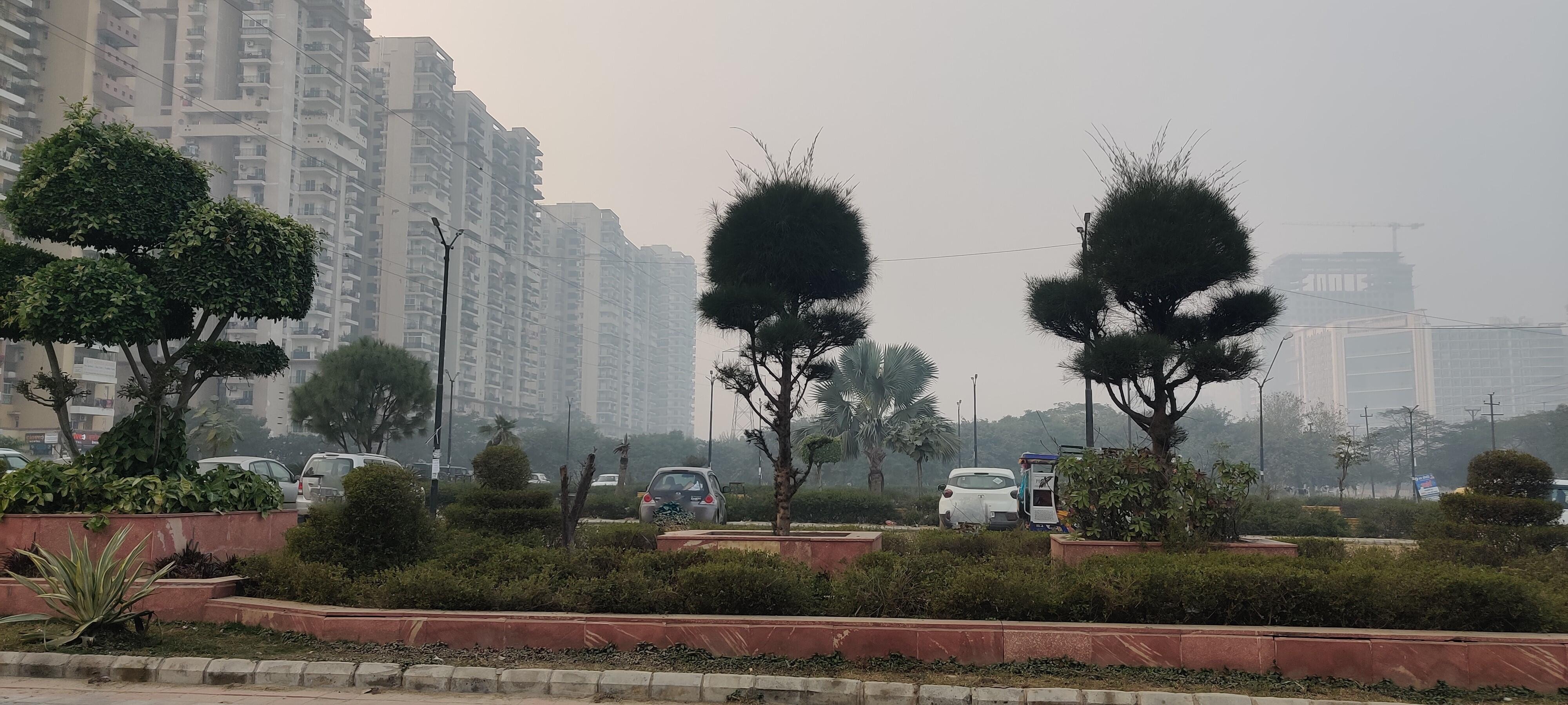 Amrapali Dream Valley, TechZone 4, Noida Extension Society Image 2