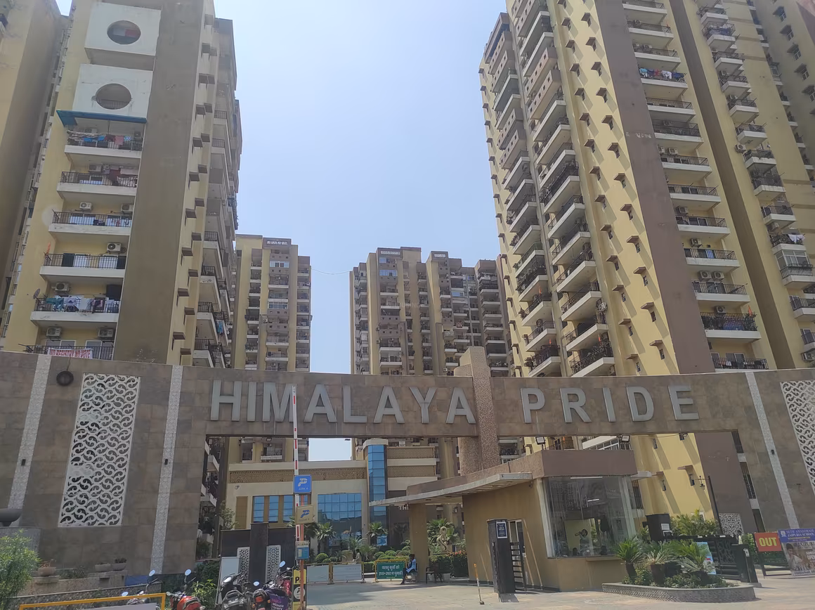 Himalaya Pride, TechZone 4, Noida Extension Society Image 2