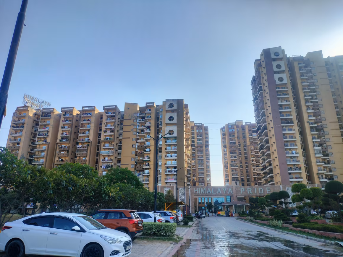 Himalaya Pride, TechZone 4, Noida Extension Society Image 4