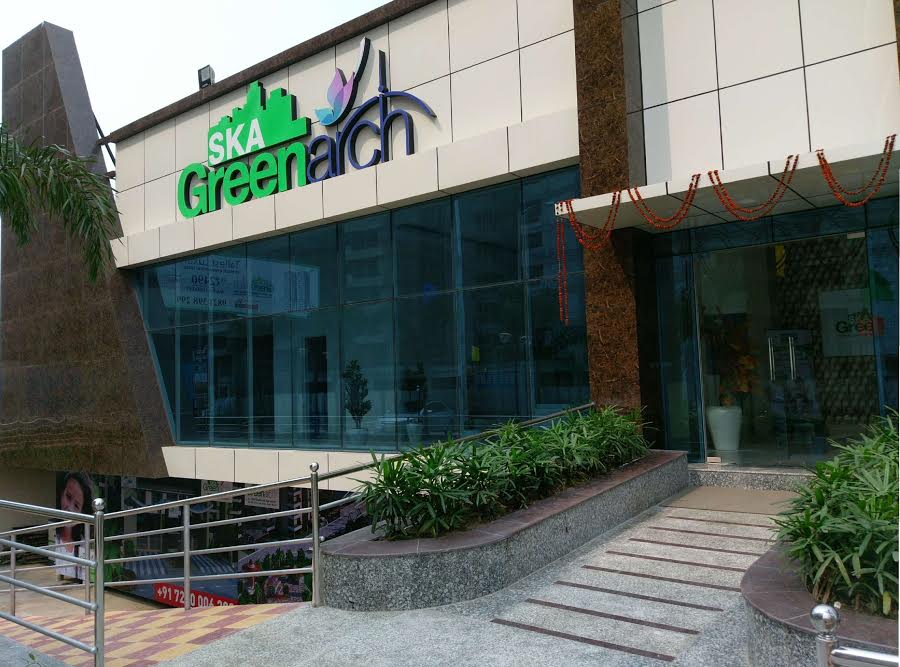 SKA Greenarch, Sector 16B, Noida Extension Society Image 6
