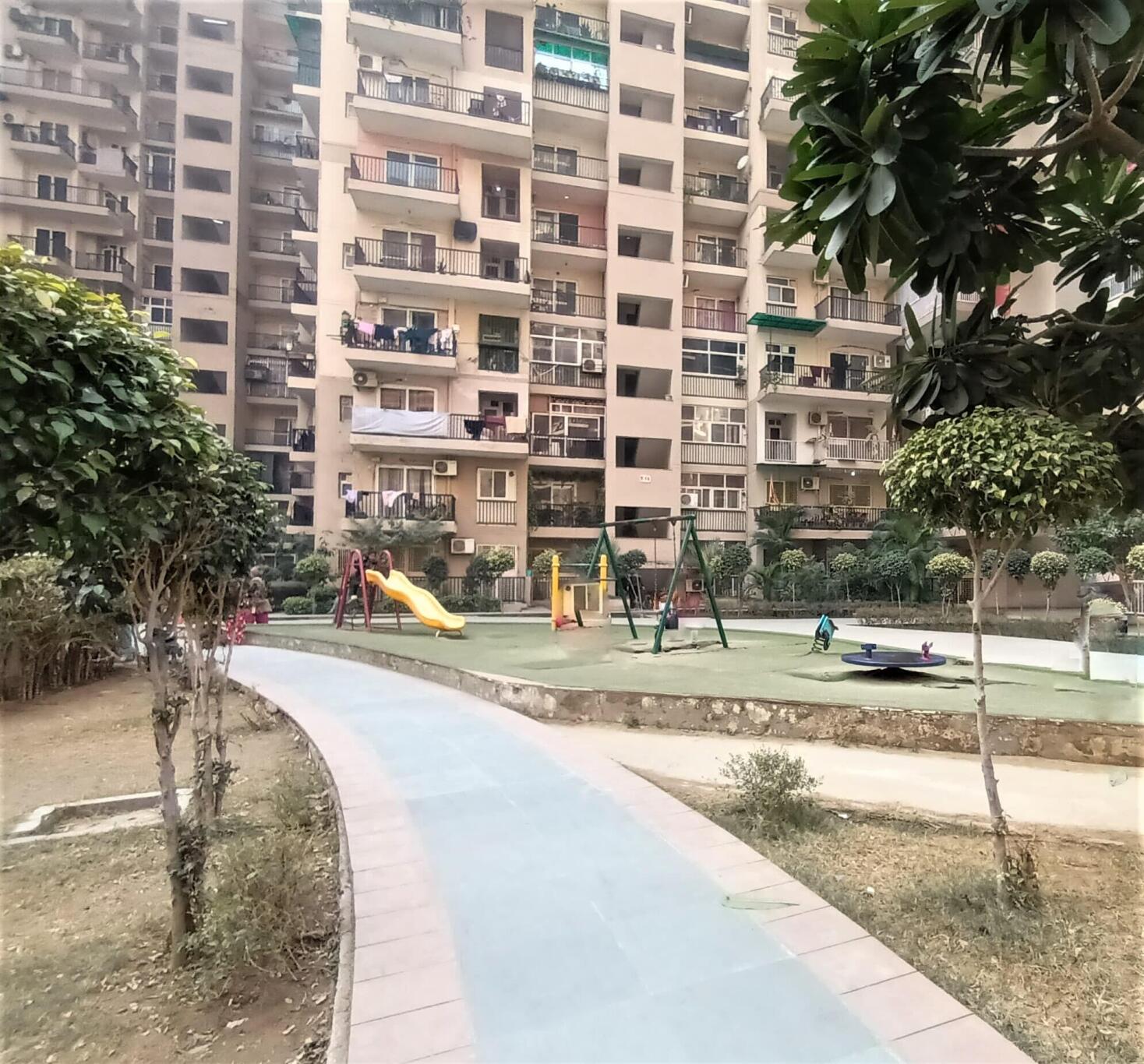 Amrapali La Residentia, TechZone 4, Noida Extension Society Image 6
