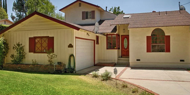 Brys Bigg Villas, TechZone 4, Noida Extension Society Image 3