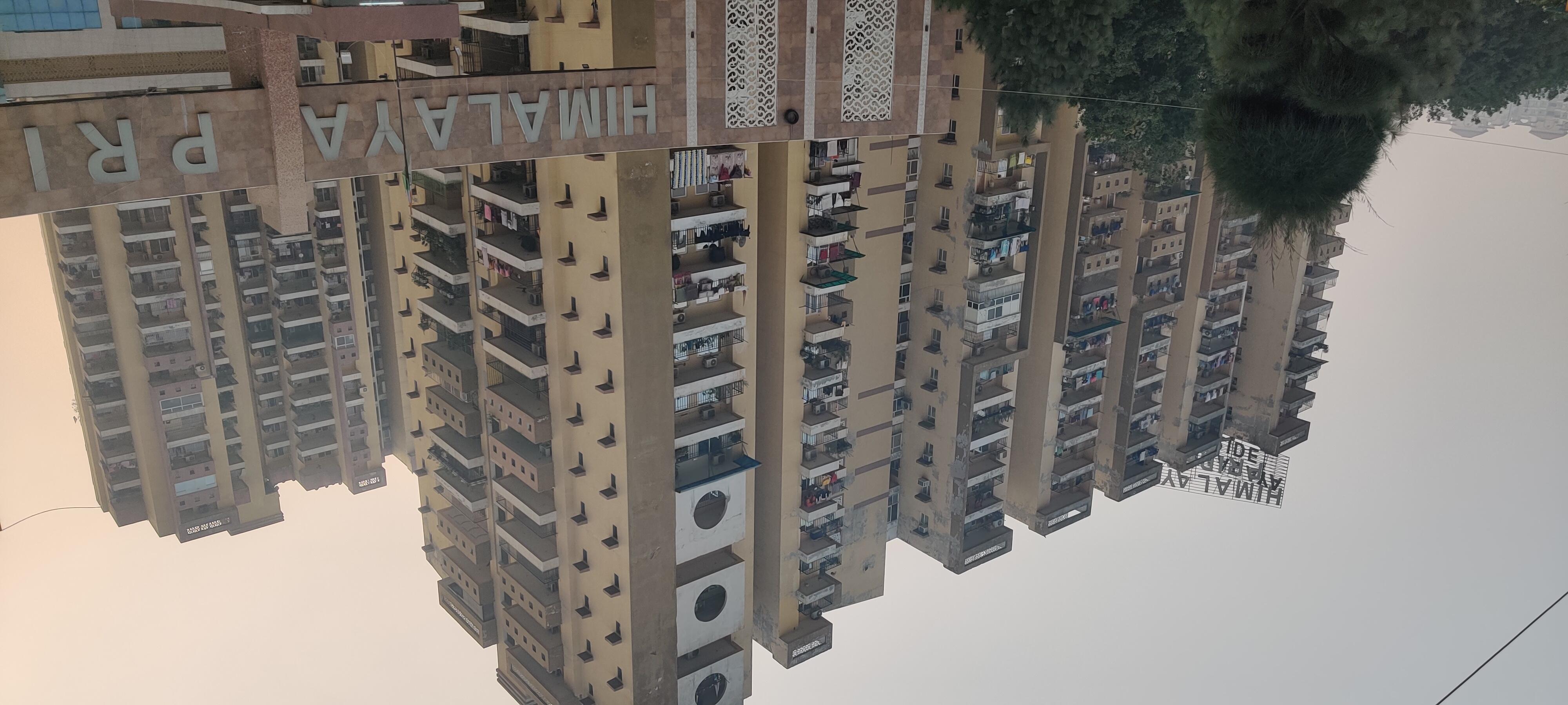 Amrapali Dream Valley, TechZone 4, Noida Extension Society Image 5