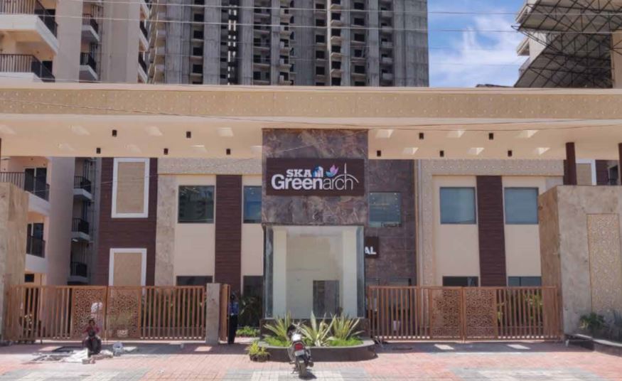 SKA Greenarch, Sector 16B, Noida Extension Society Image 2