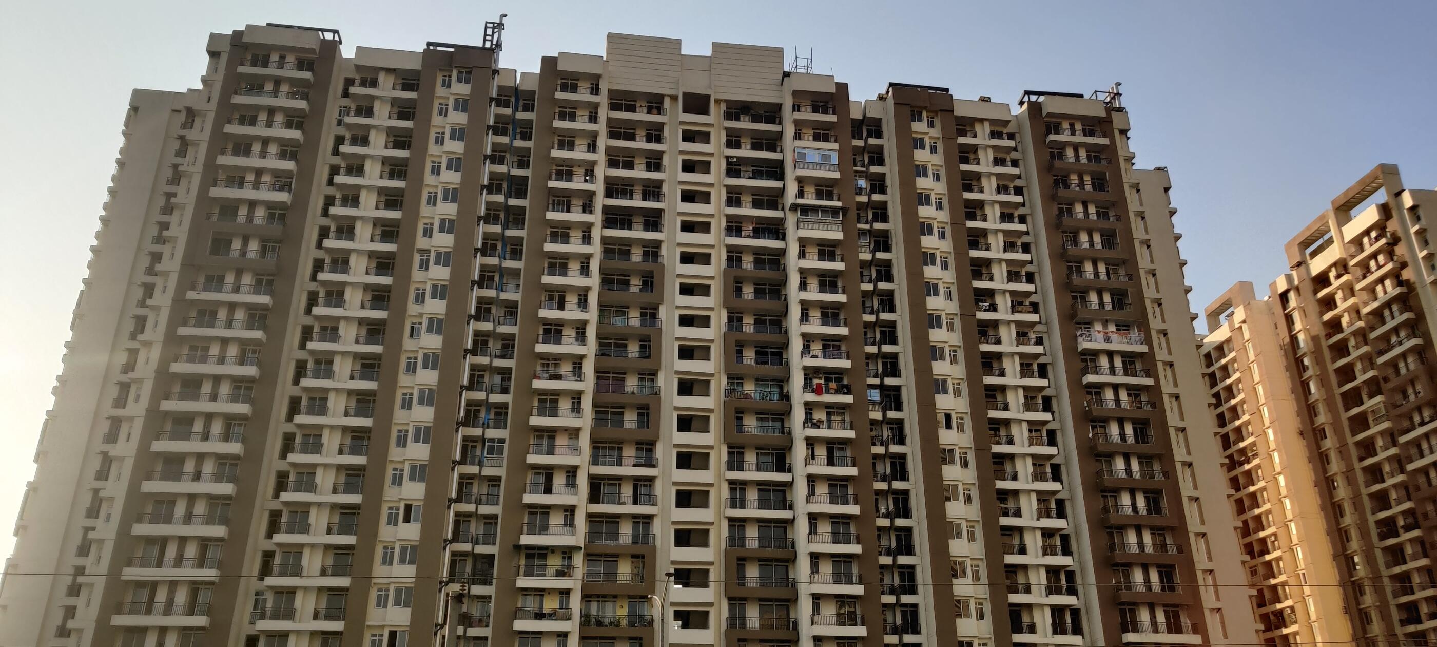 Amrapali Golf Homes, Sector 4, Noida Extension Society Image 1 